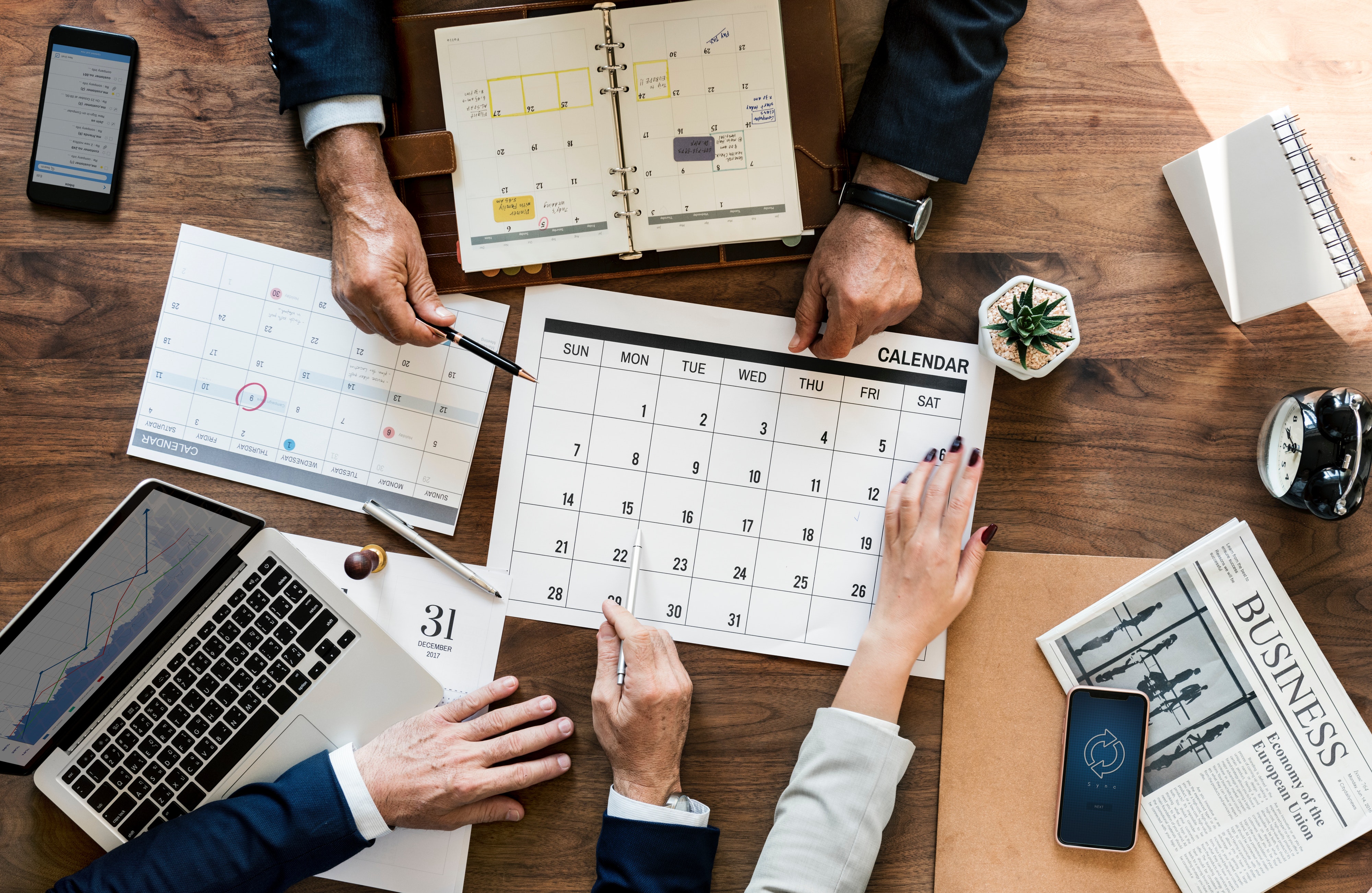 business-people-businesswoman-calendar-meeting.jpg